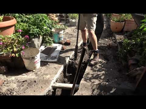 How to dig a trench - an old man shows you the easy way