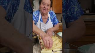 Download lagu Warning: May cause extreme hunger! Nonna Pia's Lasagna is officially complete! PART 2! #nonnapia mp3