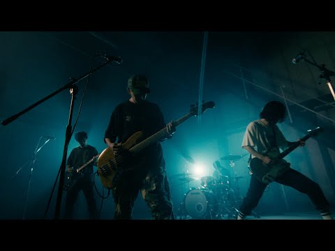 RUNNERS-Hi - DEAD STOCK (Official Video)