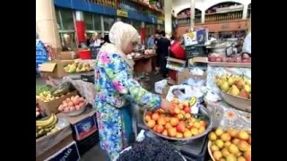 preview picture of video 'Tours-TV.com:  Panshanbe market in Khujand'
