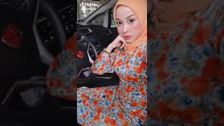 Download lagu Awek cun..fuhhh!! mp3 Download lagu Awek cun..fuhhh!! mp3