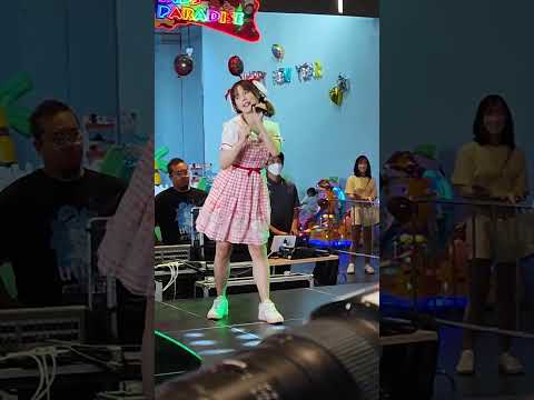230219 (Porpor Fancam) Siamdol Cafe - Heart Sunglasses @ Siamdol Valentine's Day Party - Donki Mall