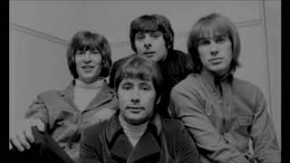 Love Is All Around  THE TROGGS  (with lyrics)