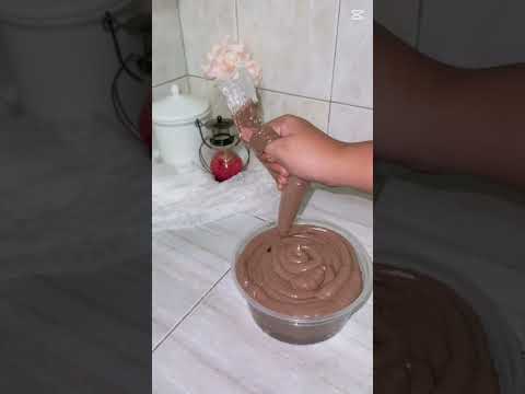 Layered dream cake🐻🤎✨🍂#fypviral #food #chocolatecake #cake #chocolatedessert #explore #recipe