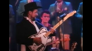 WAYLON JENNINGS &amp; RODNEY CROWELL - Ain&#39;t Livin&#39; Long Like This (Live 1988)