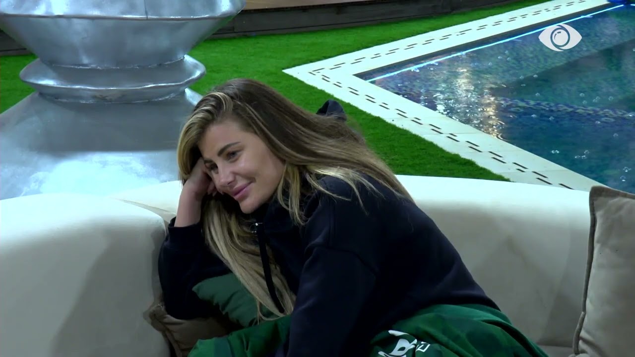 “U përpoqa të të puth dhe ti më refuzove”/ Laerti-Valbonës: Mendon se do të të vijë sërish pëlqimi?