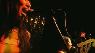 Shonen Knife - &quot;Devil House&quot;