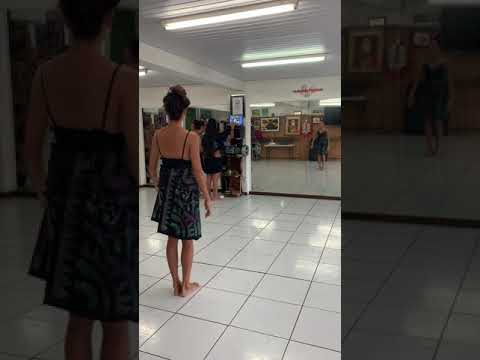 Tapairu koe tamariki poerani