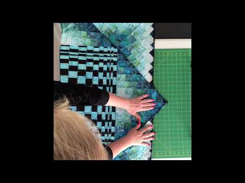 Convex Illusions & Poppin’ In by KwiltArt - Part 8 Sewing Center, Triangles & Outer Border Corners