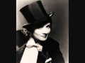 Marlene Dietrich sing Lili marleen German with ...