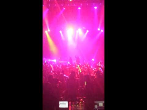 Far East Movement - Illest