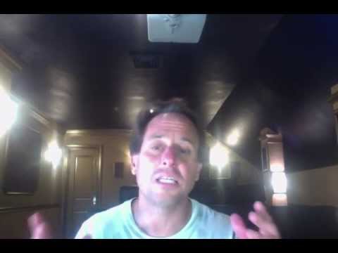 CANDICE GLOVER VS.KREE HARRISON- AMERICAN IDOL FINALE 2013:Re