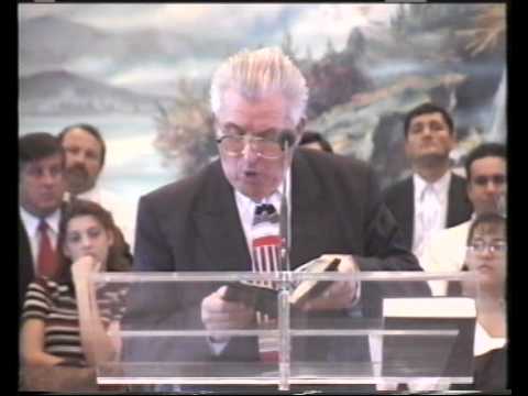 (Old video) - Pastor Teodor Codreanu (predica la Portland Oregon , 1996)