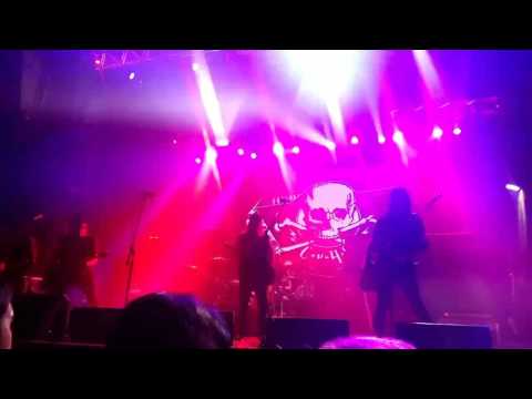 Coverheads-banda invitada,Ace en Argentina