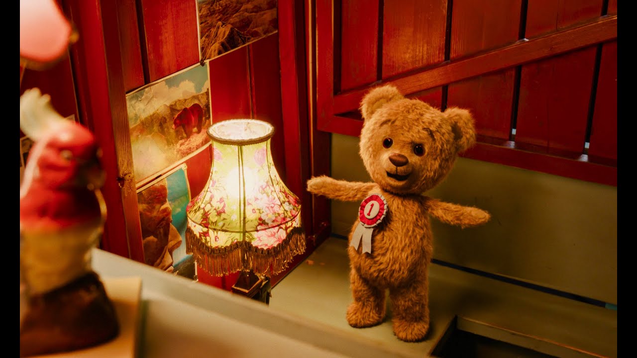 Teddy's Christmas Trailer Thumbnail