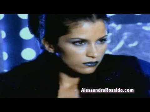 Video Amor De Papel de Alessandra Rosaldo
