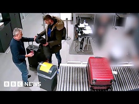 Doomed plane carrying footballer Emiliano Sala was 'dodgy', pilot said - BBC News