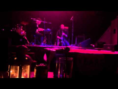 AuCo Duo - Tuesday Art Music Live - Hanoi Rock City