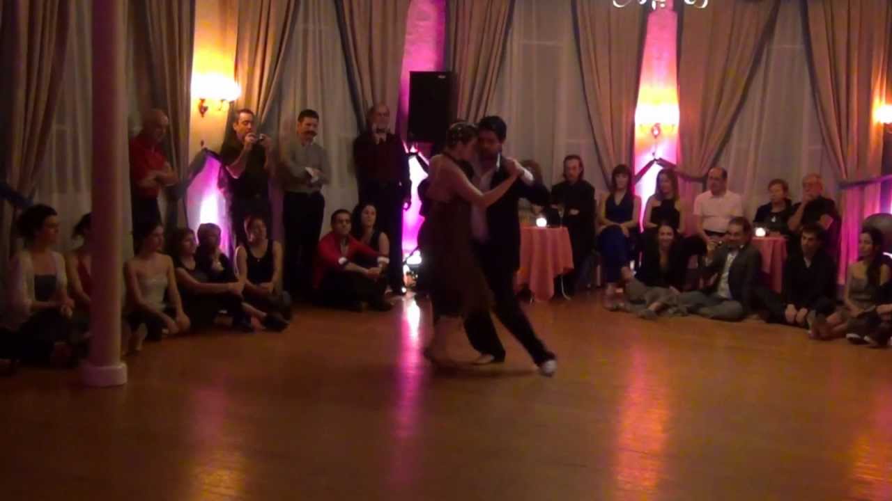 Ariadna Naveira y Fernando Sánchez sabado 08 12 12 Bailan Un Momento