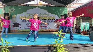 Download lagu Kreasi Seni Tari 'Hello Dangdut' Anak-Anak PAUD Darussalam Palimanan Barat - Gempol - Cirebon mp3