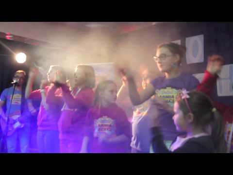 Armia Dzieci - Jezus Superbohater (Poznań 2013)