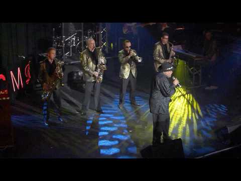 "I Feel Good" (James Brown) -  Jimmy James and the Sweet Soul Music Revue at the Capitol, Mannheim