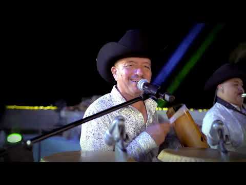 Grupo Manada - Homenaje a Fito Olivares (En Vivo)