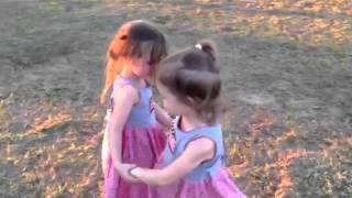 Twins play ring around the rosy!