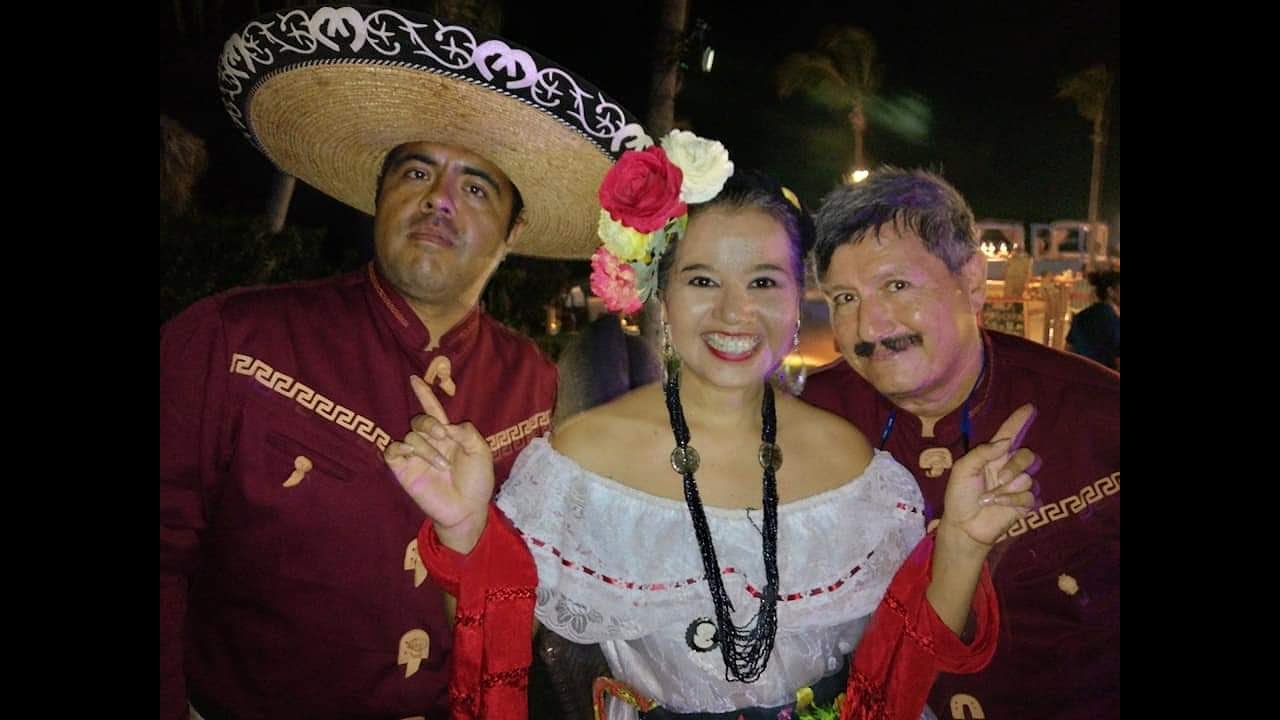 Promotional video thumbnail 2 for La Patrona Show