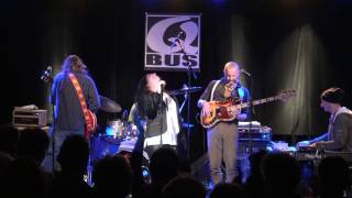 Sari Schorr and band live at the club the Q bus 2017 01 25