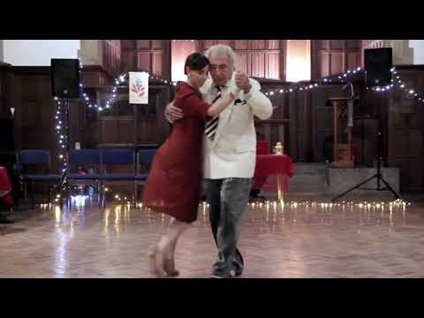 + El Pibe Sarandi y Celeste Cimino   Oxford