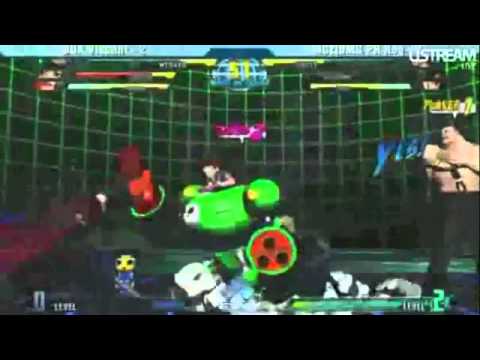 EVO 2011 Grand Finals, Final Match, Set 1 -  PR Rog vs. BOX Viscant.flv