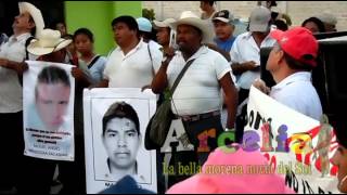 preview picture of video 'Marcha en apoyo a los jóvenes desaparecidos de la Normal de Ayotzinapa, Gro. Video2'