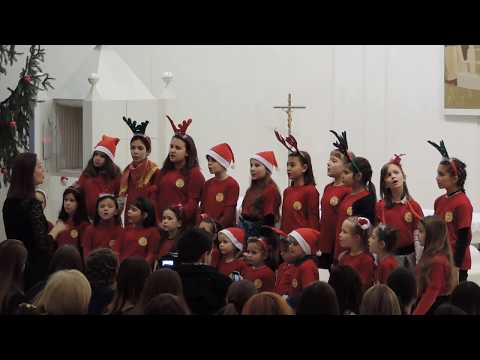 Gradski dječiji hor "Slavuj"-Santa Claus Is Coming To Town