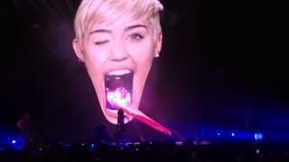 SMS Bangerz - Miley Cyrus - Bangerz Tour - 14/02/2014 Vancouver HD
