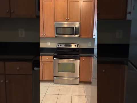 APT 534 Renoir floor plan at 765 sqft