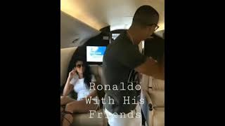 Download lagu RONALDO DANCE WITH HIS FRIENDS#cr7#shorts#hcr mp3