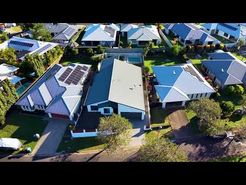 16 Botany Avenue, Redlynch, QLD 4870, 5房, 2浴, House