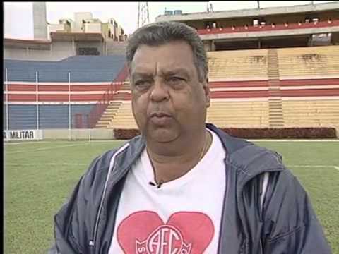 Cilinho no América.