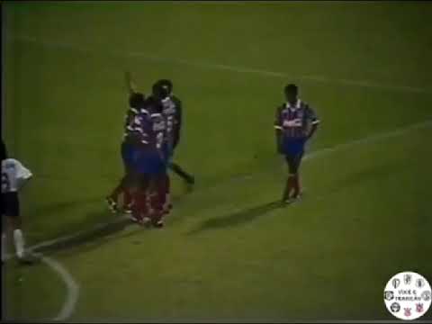 José Ferreira Neto (Corinthians) - 06/12/1990 - Corinthians 2x1 Bahia - 1 gol