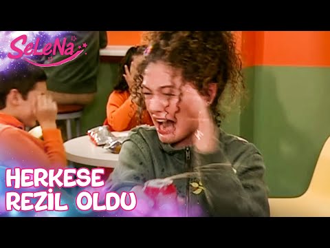 Tüm içecek Kıvılcım'ın üstüne döküldü! - Selena 53. Bölüm