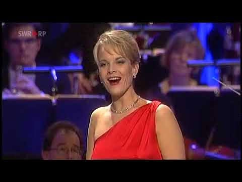 Elina Garanca -  Carceleras - Roberto Chapi Las hijas dell Zebedeo