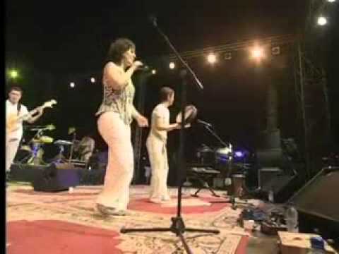 INESS MEZEL - Lën (Festival Timitar 2005 - Maroc)