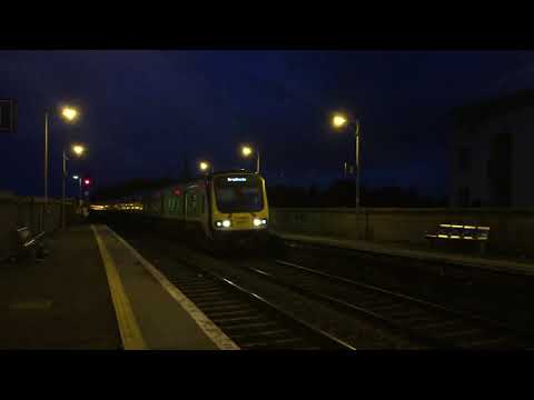 IE 29000 Class DMU (29102) Arriving at Balbriggan