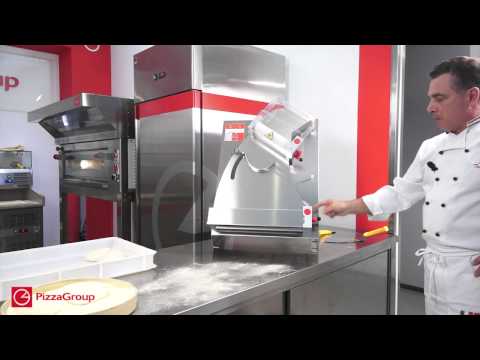 Video Faonneuse  pizza 40cm 2 couples de rouleaux parallles, avec pdale PIZZAGROUP - RM42 TA