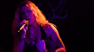 Kobra and the Lotus - Willow