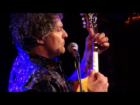 Kym Warner's composition for Bryan DeGruchy - 'A Luthiers Lament'