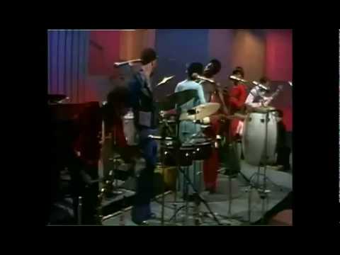 Earth, Wind & Fire - Elements of universe