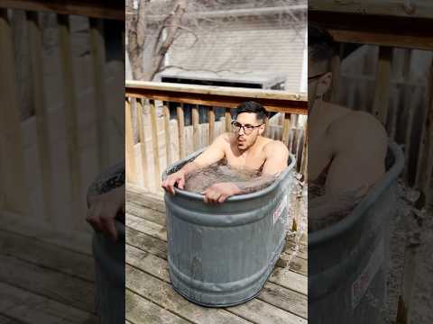 Day 65 of taking an ice bath every day #motivation #postivemindset #icebath #challenge #shorts