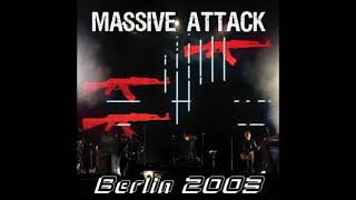 Massive Attack - Antistar Live In Berlín